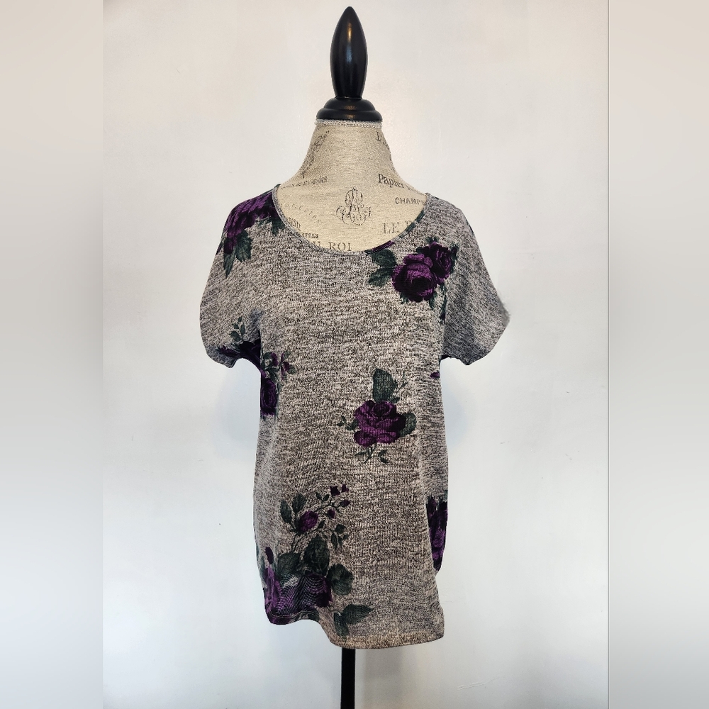 Women's Olivia Blu Gray & Purple Shirt Size Large